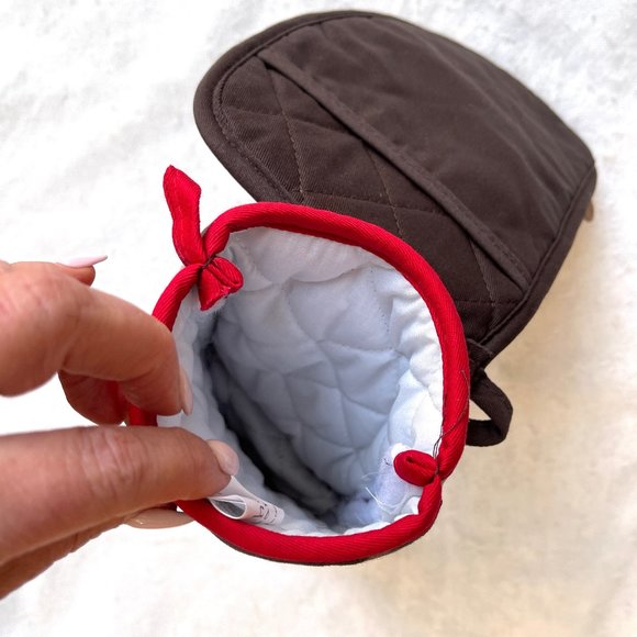 NWT XMas Oven Mitts & Potholder Set - Picture 4 of 6